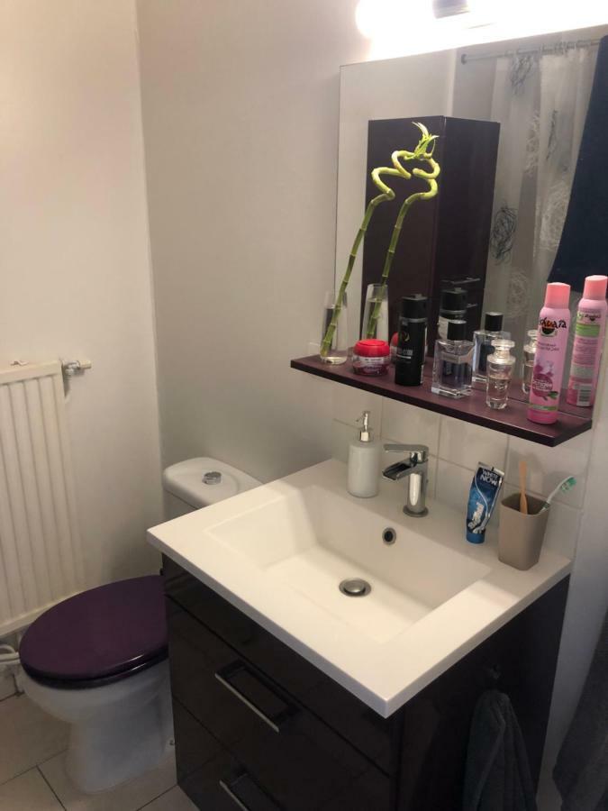 Chambre Les Loges เนอแวร์ ภายนอก รูปภาพ